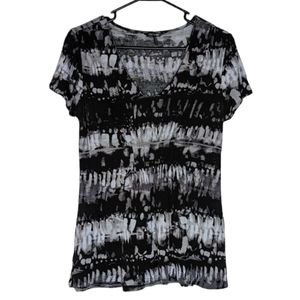 Daisy Fuentes Top Womens Sz S Black Tye Dye Gathered Front Short Sleeve Soft